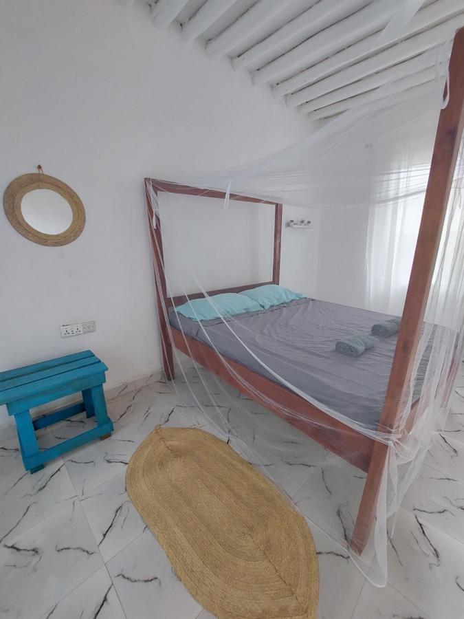Karibu House Bed & Breakfast Paje Exterior photo