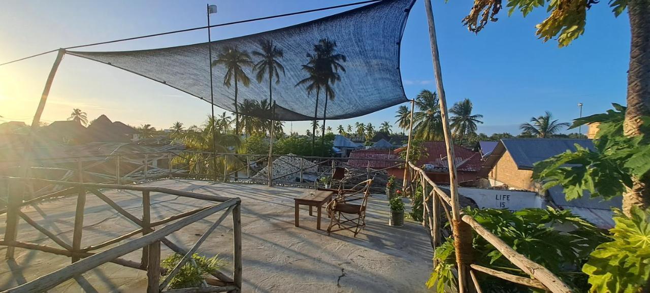 Karibu House Bed & Breakfast Paje Exterior photo